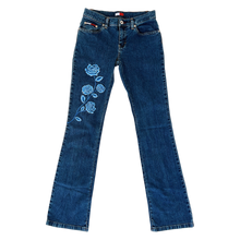 Load image into Gallery viewer, Tommy Hilfiger Embroidered Rose Jeans