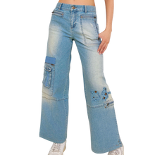 Load image into Gallery viewer, Funky European Cargo Jeans
