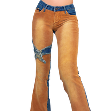 Load image into Gallery viewer, Funky Vintage Corduroy Jeans