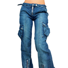 Load image into Gallery viewer, Early 2000s Denim Cargos