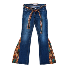 Load image into Gallery viewer, Early 2000s Belted Flare Jeans