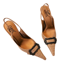 Load image into Gallery viewer, Pointed Toe Buckle Heels