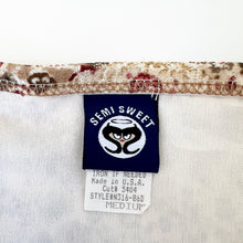 Load image into Gallery viewer, 90s Lacy Floral Skirt