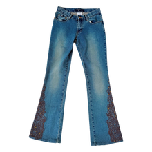 Load image into Gallery viewer, Vintage Embroidered Jeans