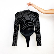 Load image into Gallery viewer, 90s Glittery Black Bodysuit