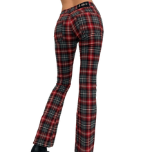 Load image into Gallery viewer, Early 2000s Red Plaid Pants