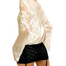 Load image into Gallery viewer, Vintage Creamy Beaded Top