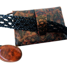 Load image into Gallery viewer, Vintage Italian Leather Belt Bag