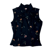 Load image into Gallery viewer, 90s Floral Satin Top