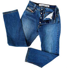 Load image into Gallery viewer, Vintage Distressed Diesel Jeans
