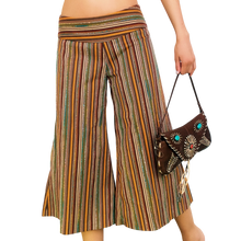 Load image into Gallery viewer, 90s Striped Gaucho Capris
