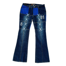 Load image into Gallery viewer, Early 2000s Sporty Lace Up Jeans

