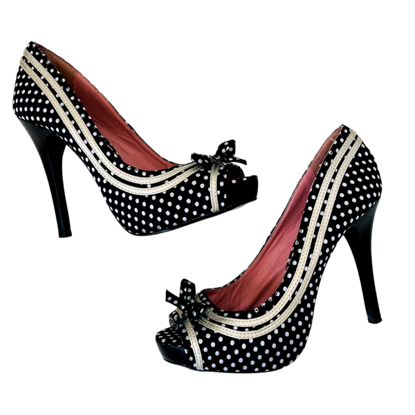 Early 2000s Polkadot Pumps