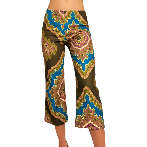 Vintage Mandala Print Capris