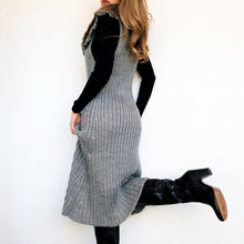 Load image into Gallery viewer, Furry Sleeveless Knit Duster
