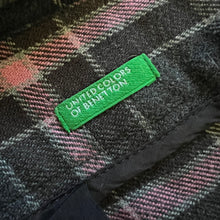 Load image into Gallery viewer, Benetton Plaid Wool Trousers
