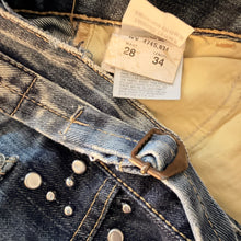 Load image into Gallery viewer, Vintage Distressed Replay Jeans
