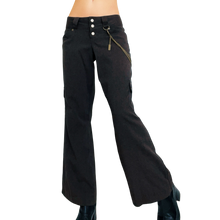 Load image into Gallery viewer, Early 2000s Cargo Slacks
