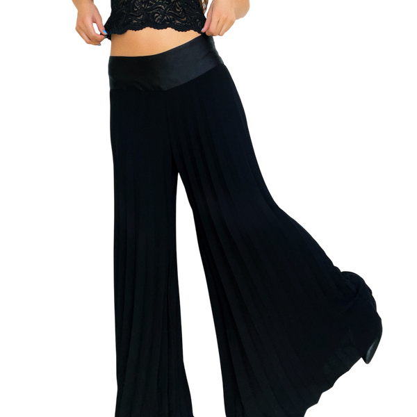 Caché Black Pleated Accordion Pants