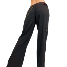 Load image into Gallery viewer, Early 2000s Cargo Slacks
