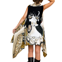 Load image into Gallery viewer, Artsy Graphic Sleeveless Duster

