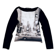 Load image into Gallery viewer, DKNY Jeans Graphic Top
