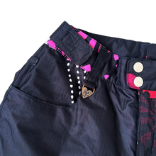 Load image into Gallery viewer, Early 2000s Roxy Snow Pants
