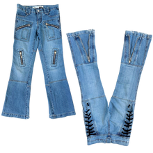 Load image into Gallery viewer, Early 2000s Lace Up Jeans

