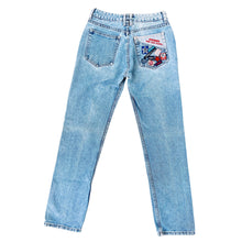 Load image into Gallery viewer, Vintage Patch Pocket Jeans
