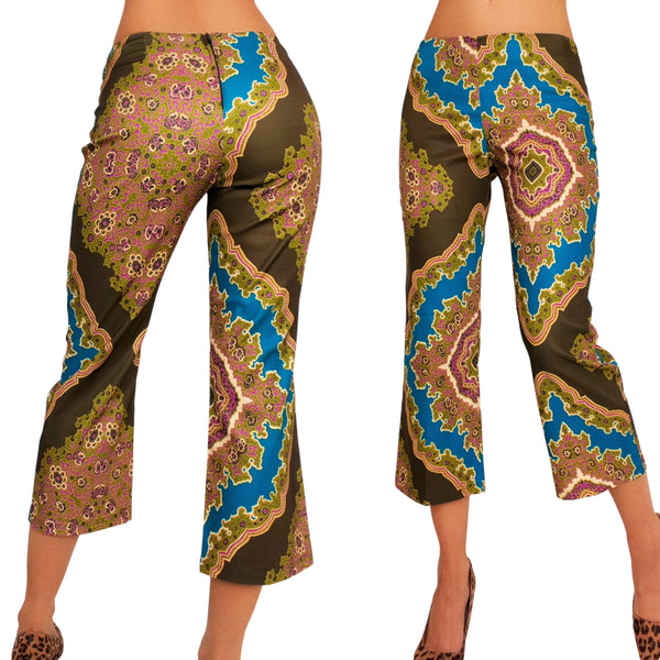 Vintage Mandala Print Capris