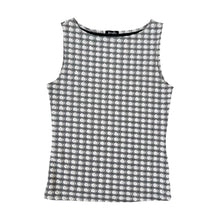 Load image into Gallery viewer, 90s Sleeveless Textured Top
