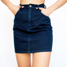 Load image into Gallery viewer, Guess Denim Mini Skirt
