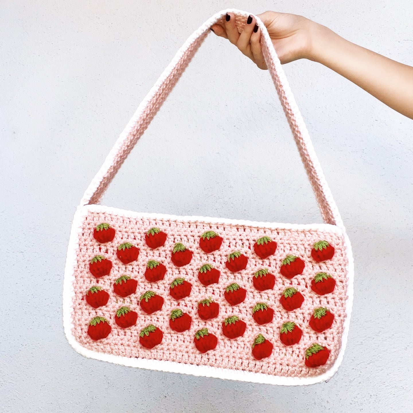 Strawberry Shortcake Shoulder Bag by Carolannie Crochet