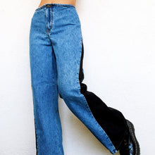 Load image into Gallery viewer, Vintage Paneled Wide Leg Jeans
